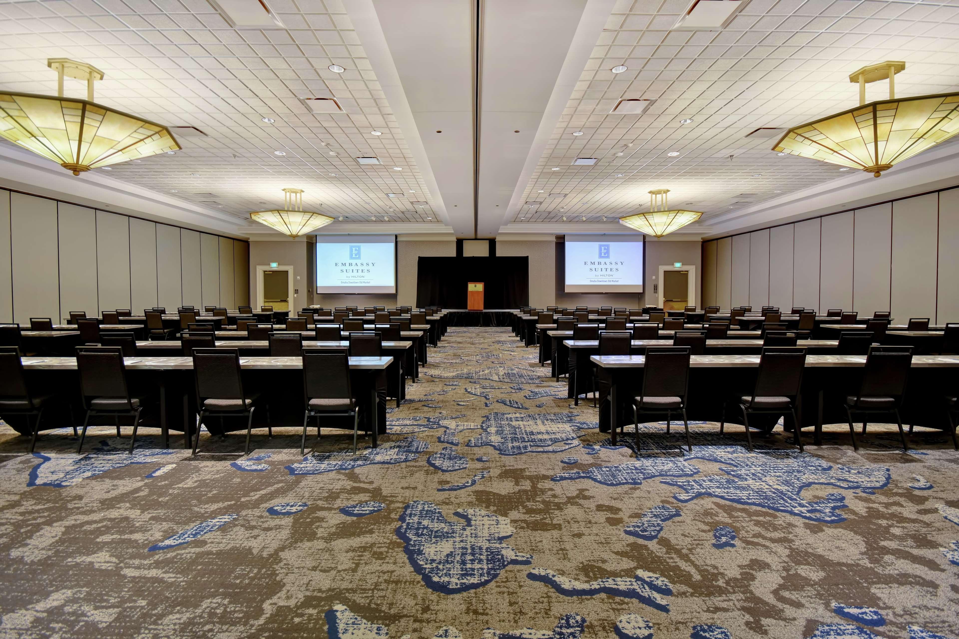 Embassy Suites By Hilton Omaha Downtown Old Market Buitenkant foto