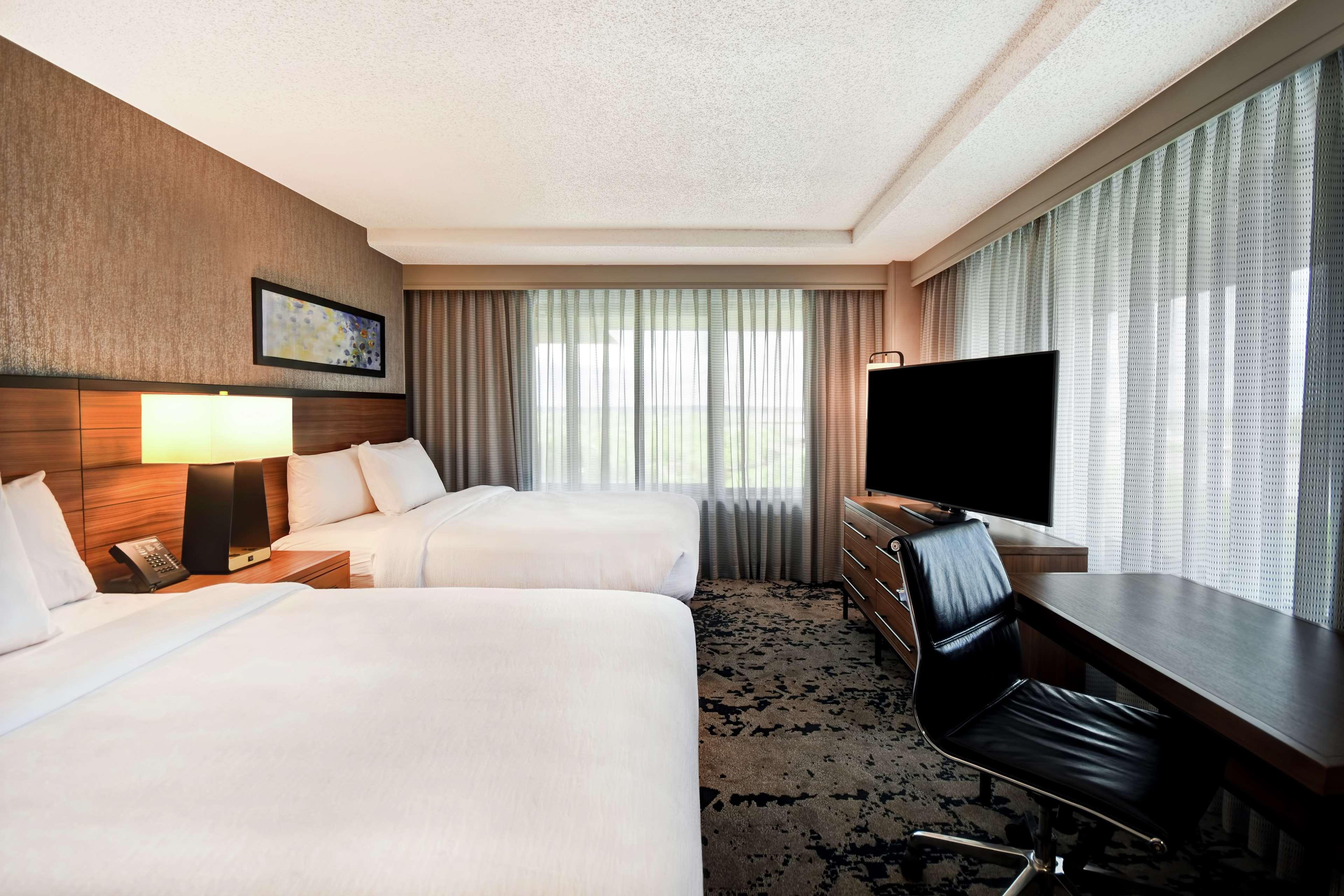Embassy Suites By Hilton Omaha Downtown Old Market Buitenkant foto