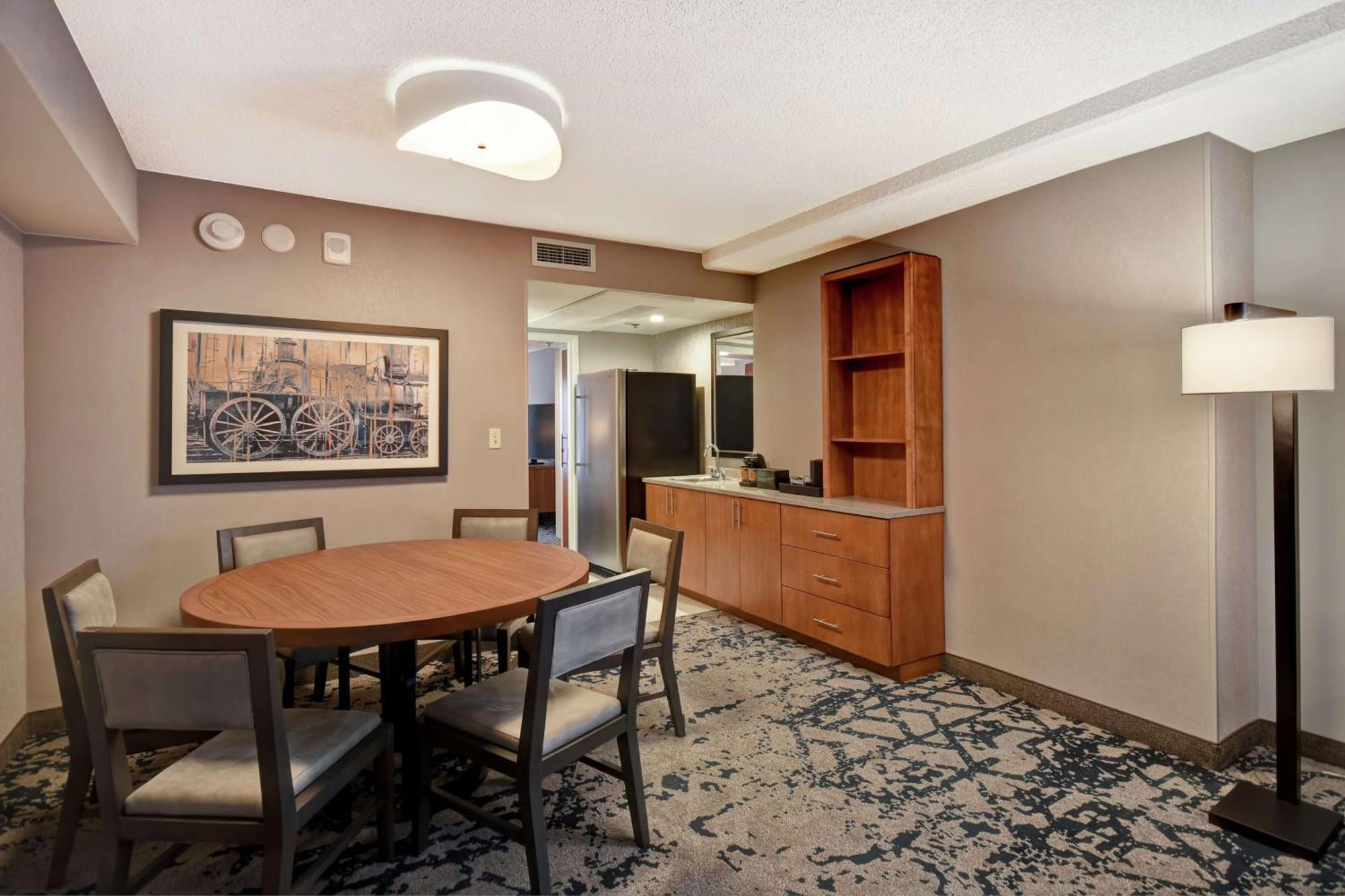 Embassy Suites By Hilton Omaha Downtown Old Market Buitenkant foto