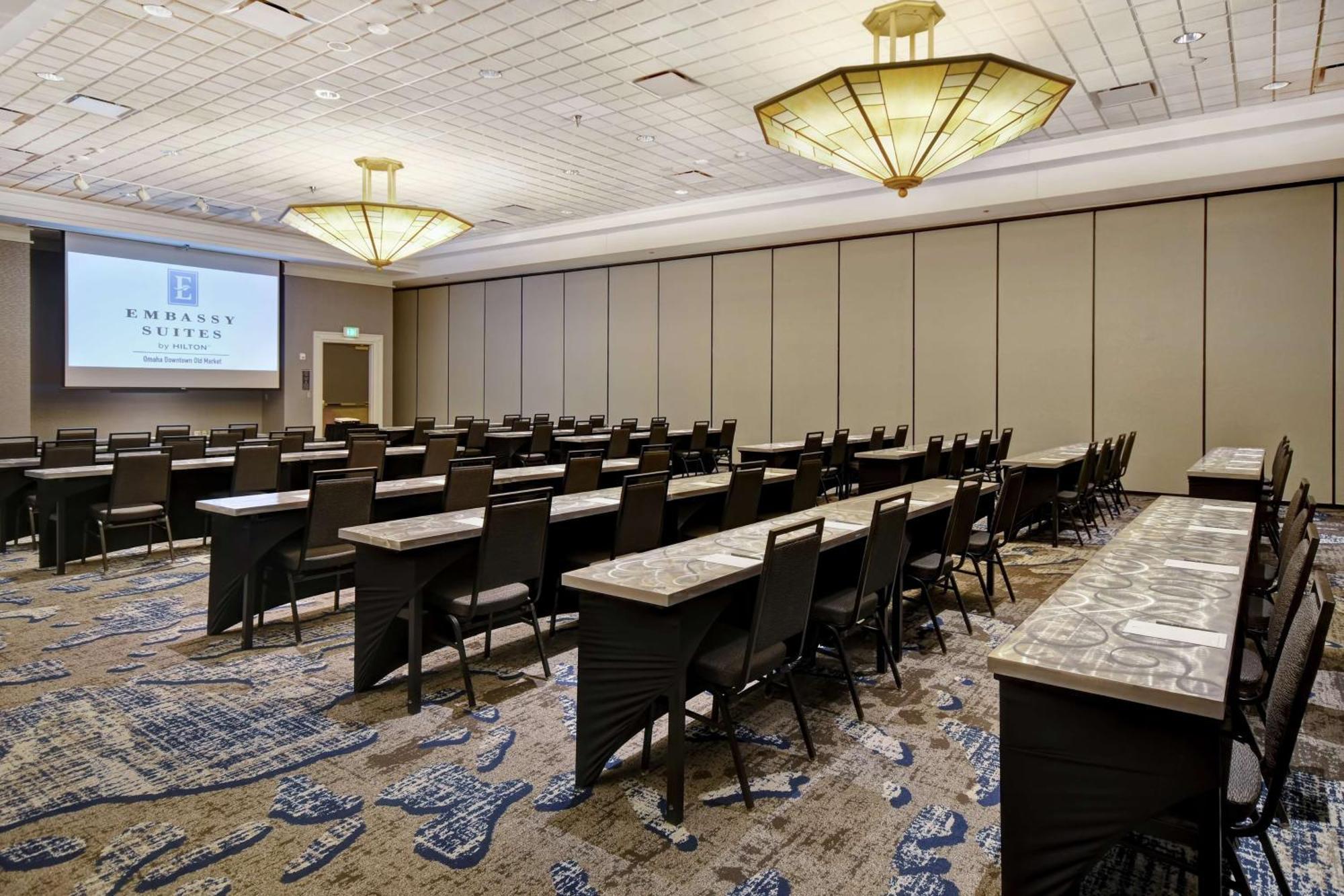 Embassy Suites By Hilton Omaha Downtown Old Market Buitenkant foto