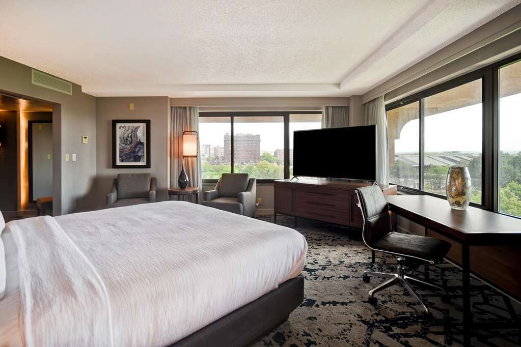 Embassy Suites By Hilton Omaha Downtown Old Market Kamer foto